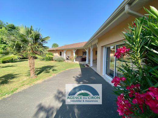 Casa de lujo en Podensac, Gironda