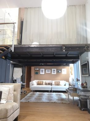 カンヌ, Alpes-Maritimesのデュプレックス