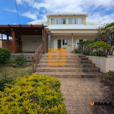 Luxe woning in Le Tampon, Réunion