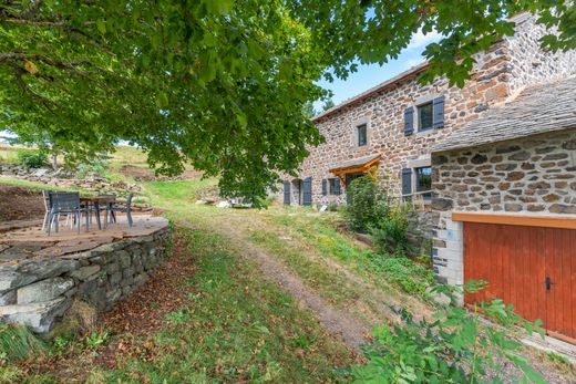 Luxury home in Champclause, Haute-Loire