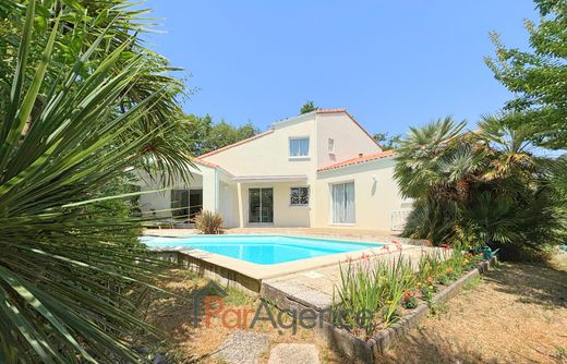 Casa di lusso a Royan, Charente-Maritime