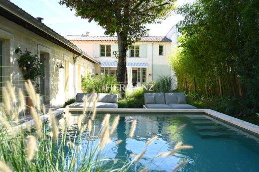 Maison de luxe à Caudéran, Gironde