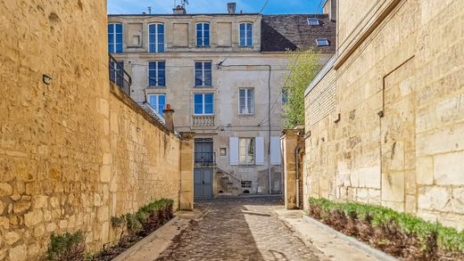 Daire Chantilly, Oise