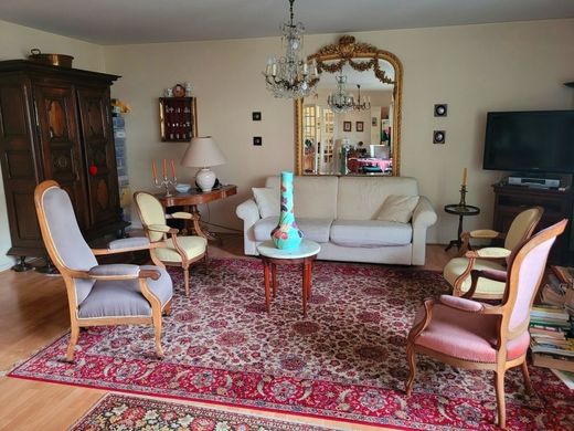 Apartment / Etagenwohnung in Rennes, Ille-et-Vilaine