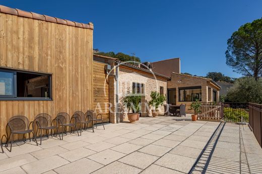 Luxe woning in Saint-Gély-du-Fesc, Hérault