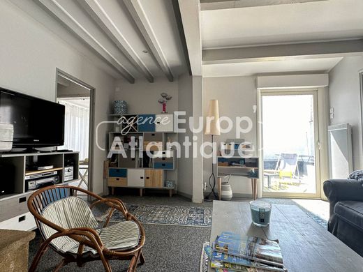 Villa in La Palmyre, Charente-Maritime