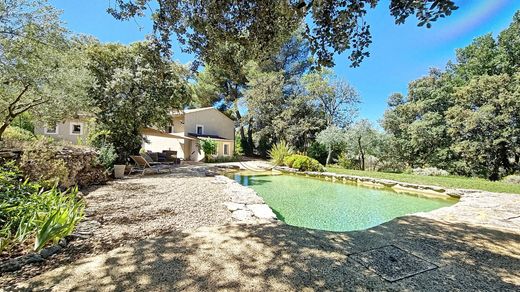 ‏בתי יוקרה ב  Cheval-Blanc, Vaucluse