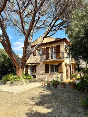 Luxus-Haus in La Croix-Valmer, Var