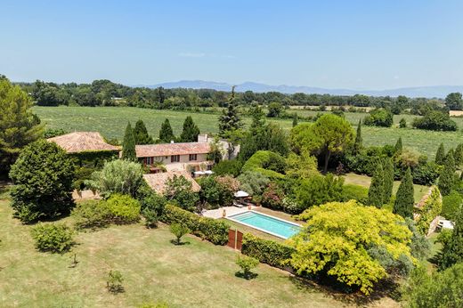 Villa in Pernes-les-Fontaines, Vaucluse