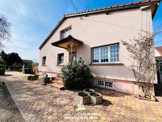 Luxury home in Augny, Moselle