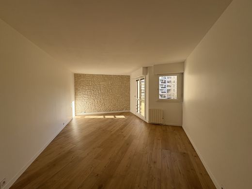 Appartamento a Courbevoie, Hauts-de-Seine