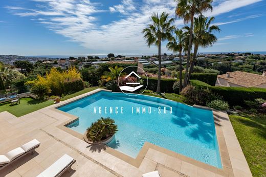Luxe woning in Cagnes-sur-Mer, Alpes-Maritimes