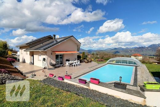 Luxury home in Etaux, Haute-Savoie