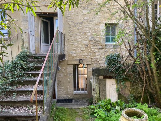Элитный дом, Uzès, Gard