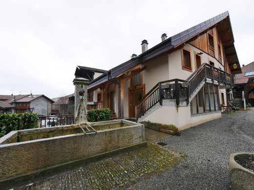 Luxury home in Champanges, Haute-Savoie