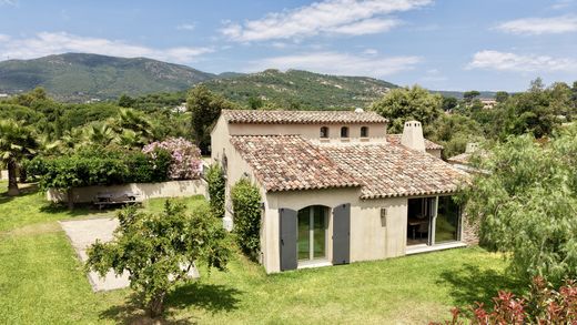 Luksusowy dom w Le Plan-de-la-Tour, Var