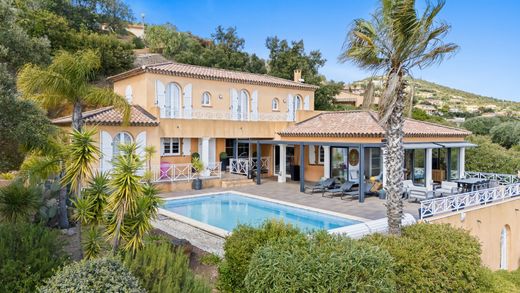 Villa a La Londe-les-Maures, Var