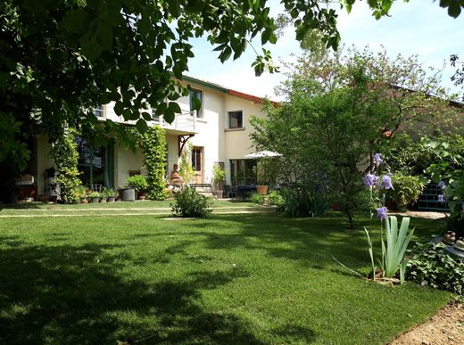 Maison de luxe à Beynost, Ain