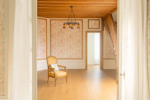 Luxury home in Meudon, Hauts-de-Seine