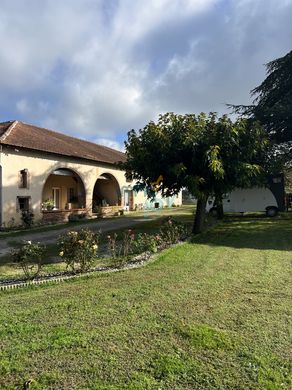 Πολυτελή κατοικία σε Montauban, Tarn-et-Garonne