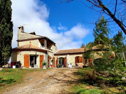 Luxury home in Orgon, Bouches-du-Rhône