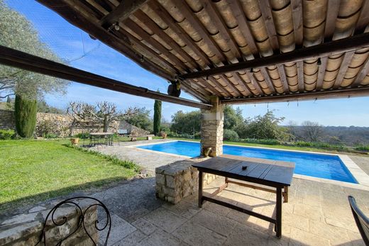 Элитный дом, Uzès, Gard
