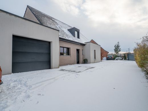 Maison de luxe à Cysoing, Nord