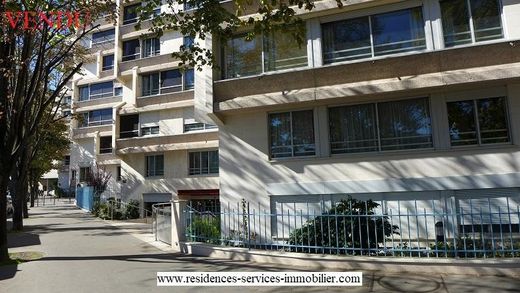 Apartment / Etagenwohnung in Monceau, Courcelles, Ternes, Paris