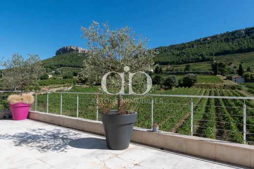 Luxe woning in Cassis, Bouches-du-Rhône