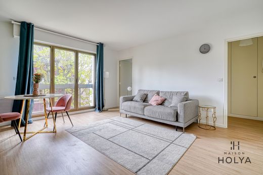 Daire Neuilly-sur-Seine, Hauts-de-Seine