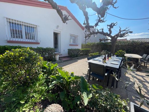 Luksusowy dom w Le Barcarès, Pyrénées-Orientales