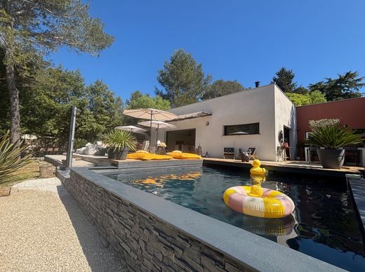 Casa di lusso a Nîmes, Gard