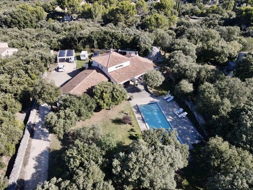 Pernes-les-Fontaines, Vaucluseのヴィラ