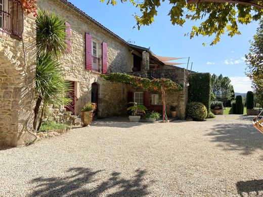 Casa di lusso a Barjac, Gard