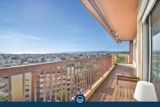 Appartement à Cagnes-sur-Mer, Alpes-Maritimes