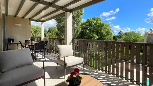 Apartament w Uzès, Gard