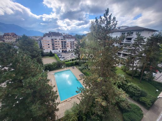 Appartement in Annecy, Haute-Savoie