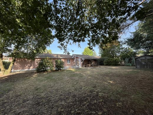 Πολυτελή κατοικία σε Gujan-Mestras, Gironde