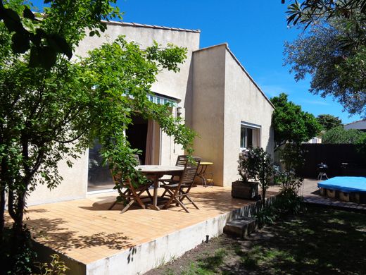 Villa en Marsillargues, Herault