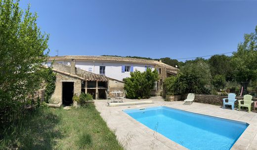 Βίλα σε Bagnols-sur-Cèze, Gard