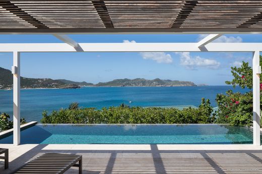 Villa in Pointe Milou
