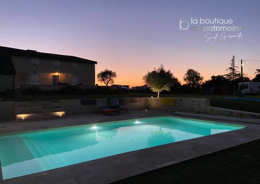 Luxus-Haus in Casteljaloux, Lot-et-Garonne