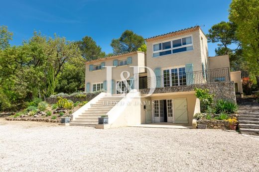 Luxury home in Venelles, Bouches-du-Rhône