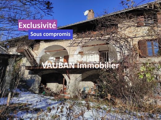 Πολυτελή κατοικία σε Les Vigneaux, Hautes-Alpes