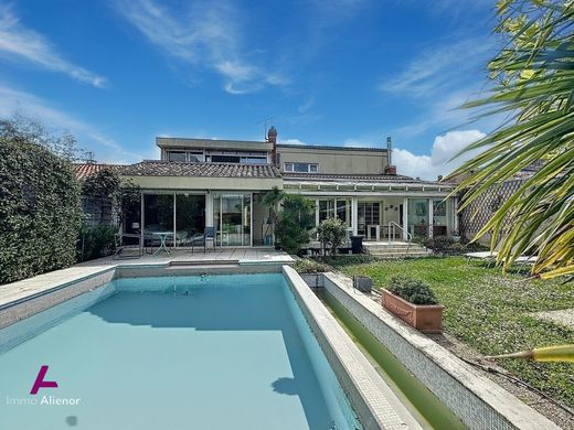 Maison de luxe à Bordeaux, Gironde