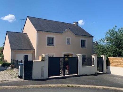 Luxury home in Couëron, Loire-Atlantique