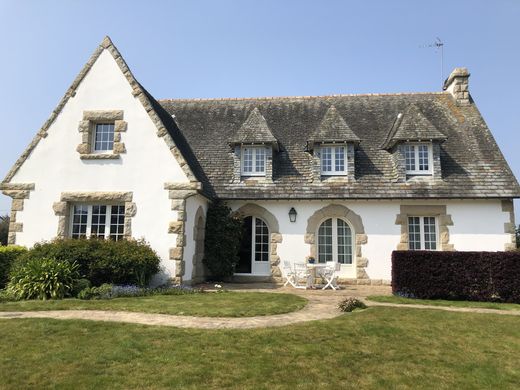 Luxury home in Ploubazlanec, Côtes-d'Armor