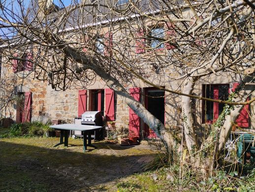 Maison de luxe à Perros-Guirec, Côtes-d'Armor