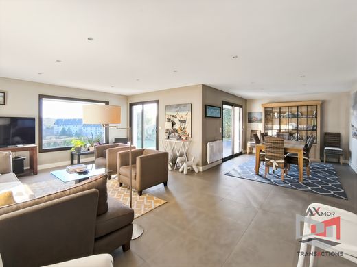 Casa di lusso a Lannion, Côtes-d'Armor