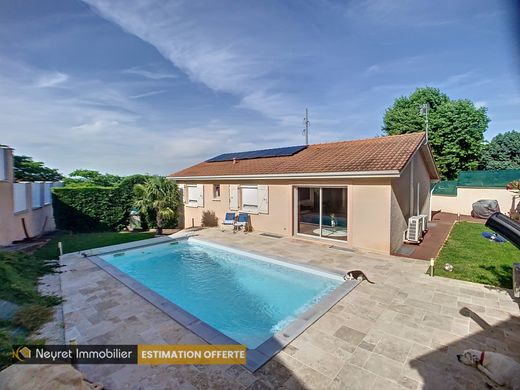 Luxury home in Loire-sur-Rhône, Rhône